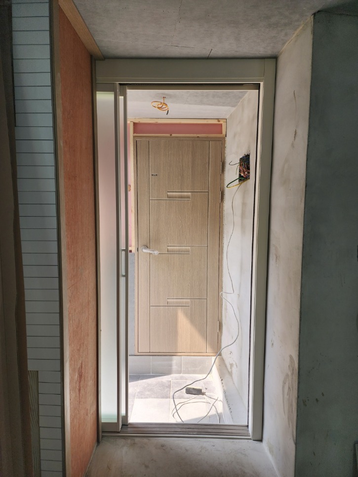 KakaoTalk_20250513_124847705_04.jpg